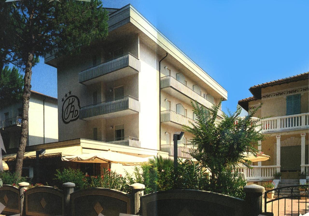 Residence Andrea Doria Cervia Kültér fotó